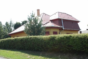Außenansicht Robert Lak (von der Straße aus gesehen)