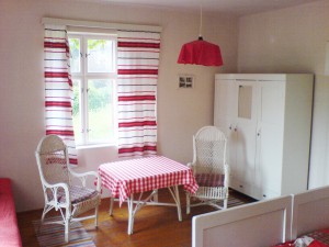 Schlafzimmer 1 (EG)